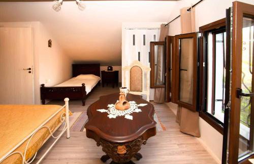 NIKIS SEASIDE HOUSE - Photo 45