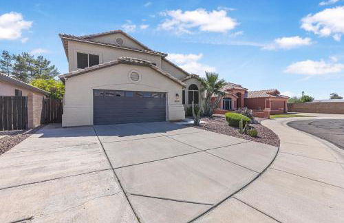 Sparkling Saltwater Pool - Spa - Firepit - WiFi - 4BR 3BA - Near Top Golf Courses - Foto 70