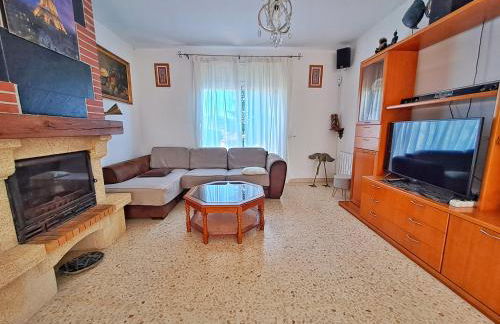 Villa Xaloc 12 pax piscina privada - 15km Lloret de Mar - Foto 8