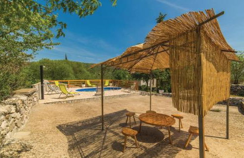 Three-Bedroom Holiday Home In Lecevica - Foto 5