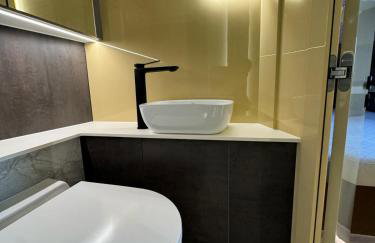 Yacht als Wohnung zu vermieten Hausboot direkt Tempelhofer Hafen - Foto 33