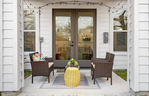 3 Bedroom and 3 bath - Photo 38