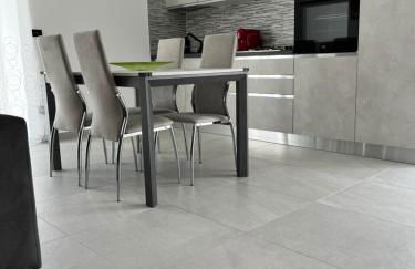 Nel borgo di Capri Leone - Foto 13