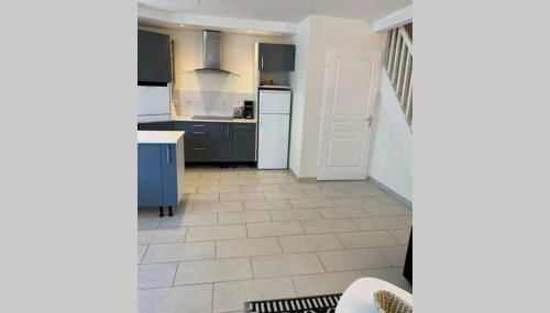 Appt 1 à 4 pers Cocoon,1,500 km sortie auto, 3 km Ctre Mâcon, PKG cour privée - Foto 2