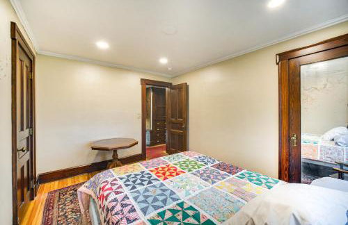 2 Mi to Lake Erie Spacious Retreat Near Cafes! - Foto 24