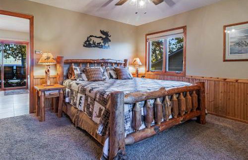 Dog Friendly Leech Lake Home w Perfect Beach Garage Boat Lift - Foto 40