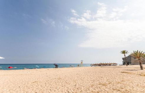 Cozy Apartment In Villajoyosa With Private Swimming Pool, Can Be Inside Or Outside - Photo 13