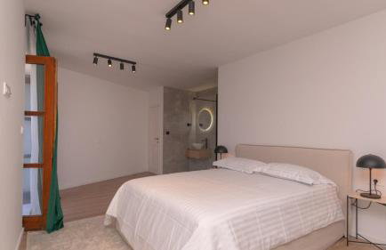 Villa Trojanovic by Villas Guide - Photo 30