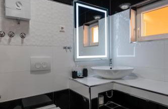 Bayview Villa by Pag tours - Photo 12