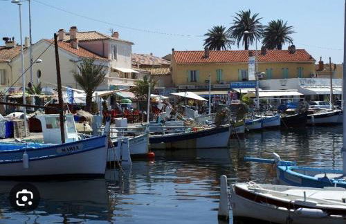 Au calme à 2min mer Parking Balcon Wifi Clim! - Foto 2