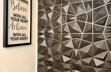 Spacious 4BR House Sleeps 9 Outdoor Lounge with Fire Pit plus Games - Foto 66