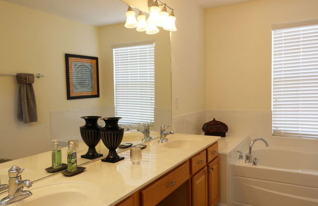 6BR 4BA Home in Windsor Hills by CV-2534 - Foto 36