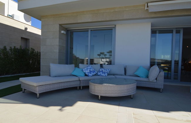 Sunny Villa With Fenced Garden - Foto 13