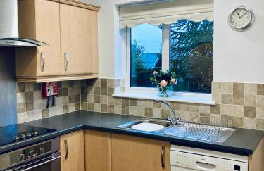 Glenbrae House 3 bedrooms near Nantwich with countryside views on private driveway - Foto 13