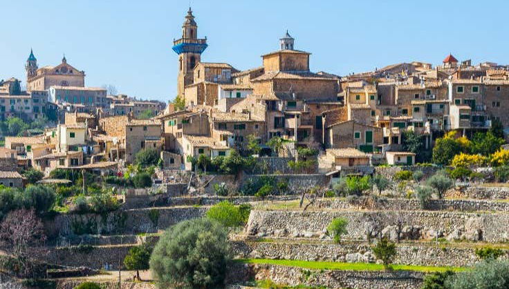 Valldemossa in the sun