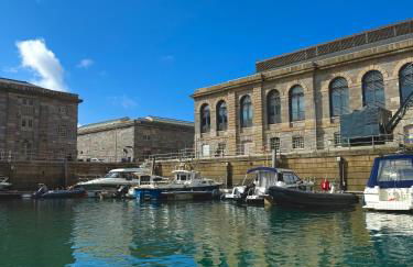 Luxurious Harbourside Apartment - Foto 12