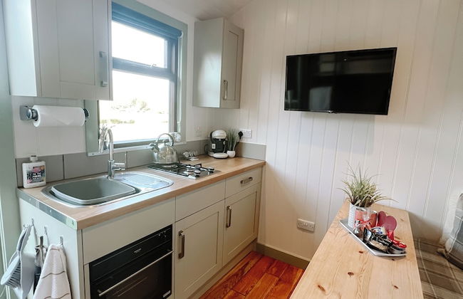 Erw Glas Glamping and Camping - Photo 60