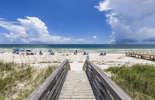 Salt and Light Surf & Racquet 204B - Foto 28