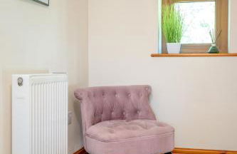 Pendle View Gatehouse Lakeside Stay - Photo 12