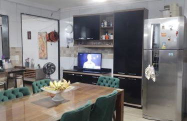 Casa com piscina perto do Parque do Povo - Foto 10