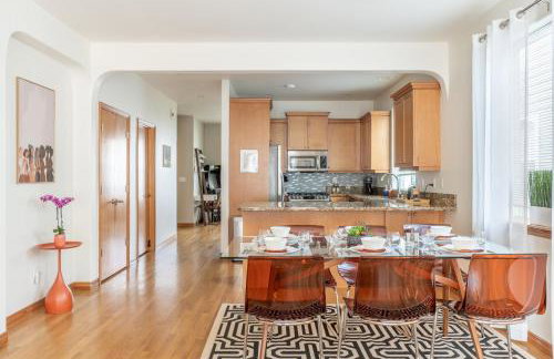 Luxury Home - Reading & Game Room - Outdoor Dining home - Foto 7