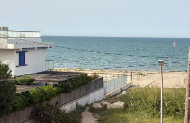 APARTAMENTOS EL SOL a 20 metros del mar. - Foto 40