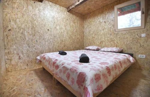 TreeHouses Ljubač Glamping Robinson - Foto 21