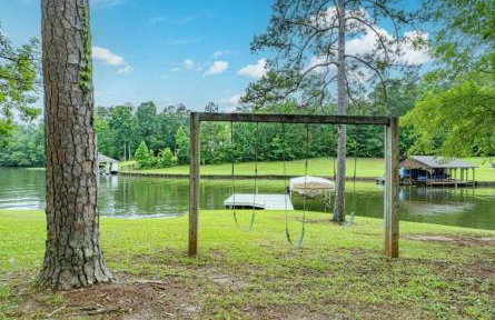 Hidden Gem - Lakefront Home with Private Boat Ramp - Foto 6