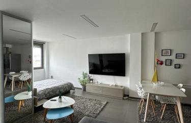 Hitech Appartment - Foto 1