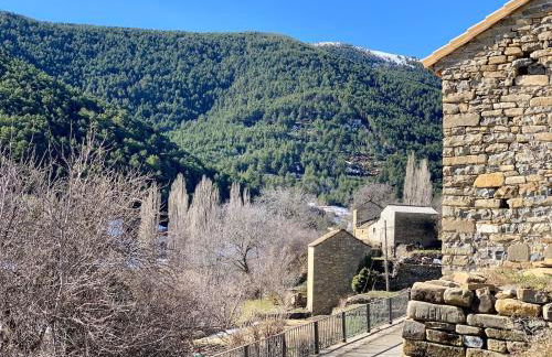 Casa Mya. A Modern Duplex in the Spanish Pyrenees - Photo 15