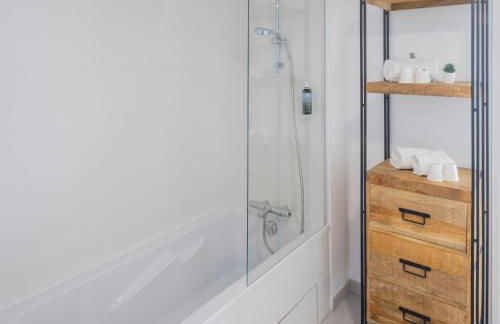 All Suites Appart Hôtel - Le Havre Centre - Les docks - Foto 16