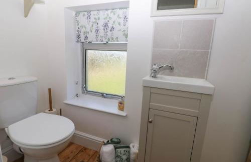 Llanwern Farm - Photo 38