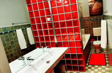 Apartment 3 large rooms with 2 separate bedbrooms close to city centre near Kudamm and KaDeWe - Foto 3