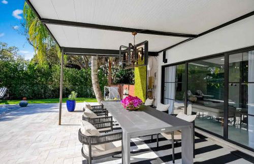 Villa 800 - 3 BEDROOM - 3 AND A HALF BATHROOMS -6 BEDS- Spa like Retreat Saline Pool & Jacuzzi - Foto 55