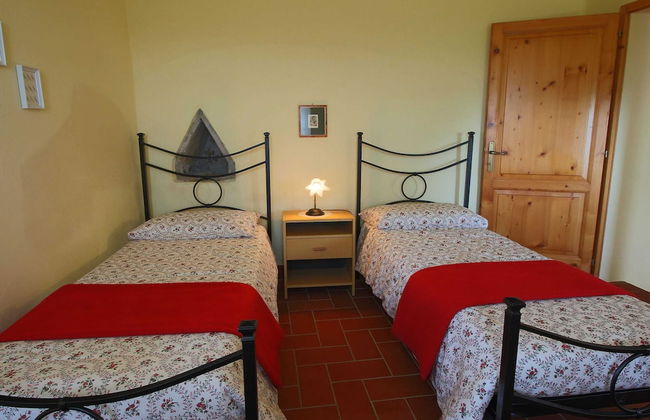 Holiday Home in Paciano Near Lake Trasimeno - Foto 4