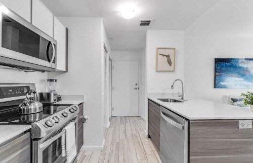 Lovely Unit Mins from Wynwood with Free Parking - Foto 7