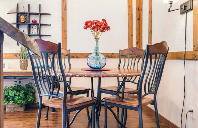 Skipjack Cottage Branson - Photo 13