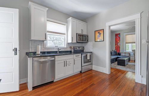 Old City Hideout l Historic l Walk to St George - Foto 18