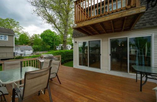 Waterfront Cottage at Highland Lake with Dock - Foto 41