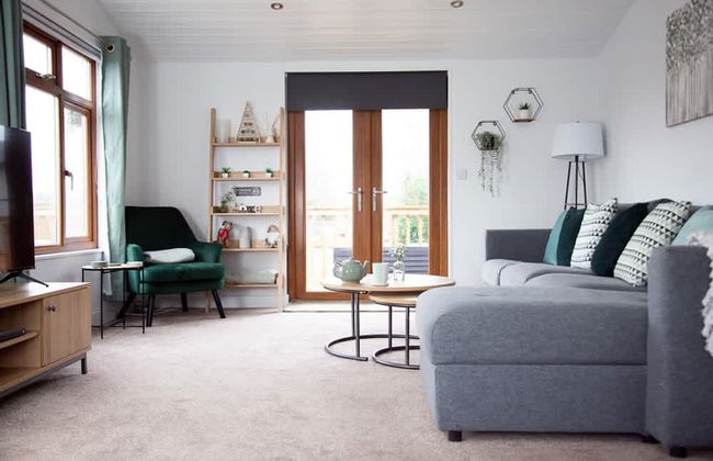 Stunning 3 Bedroom Lodge With Hot Tub in York - Foto 35