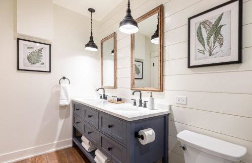 Kildahl House - Boutique Farmhouse Suite #3 - Photo 13