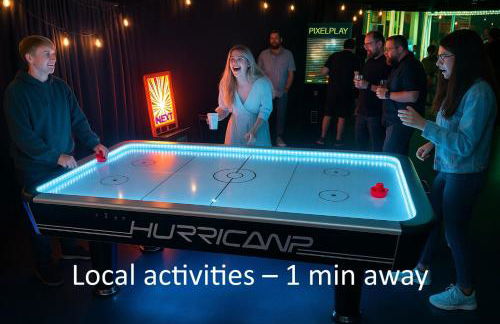 City Centre Apt - Sleeps 6, Parking, Shops & Trains - Foto 31