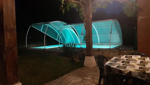 casa a 50 metros de playa con piscina cubierta - Foto 2