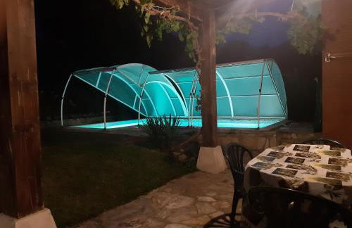 casa a 50 metros de playa con piscina cubierta - Foto 2