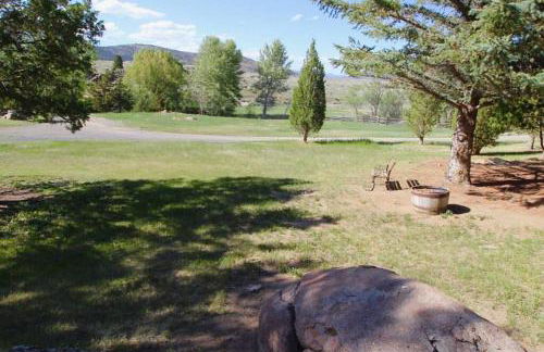 New! Lower Level Ranch Home - 10 mins to Town - Foto 17