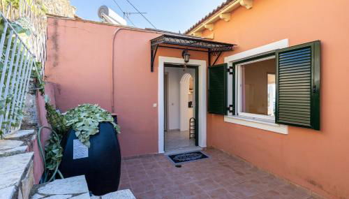 Dorothea Apartment in Chlomos - Foto 3