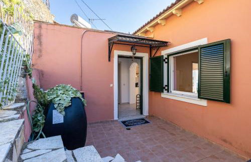 Dorothea Apartment in Chlomos - Foto 3