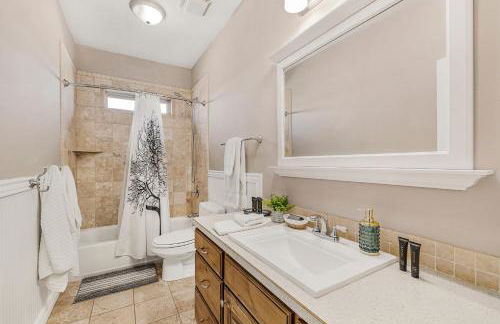 Teton Harmony by KABINO Hot Tub Pool Table Fire Pit Mtn Views 2 Levels 2 Living Rooms WiFi Grill - Foto 31