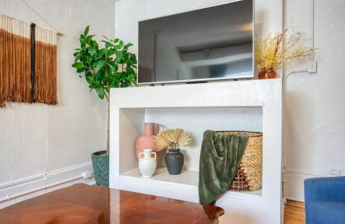 Historic 1Bdrm - Parking - Walk to Restaurants & Westport! - Photo 11