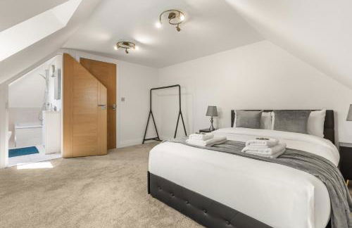 New! Trendy 5BR with Garden and Parking near Wimbledon - Foto 16